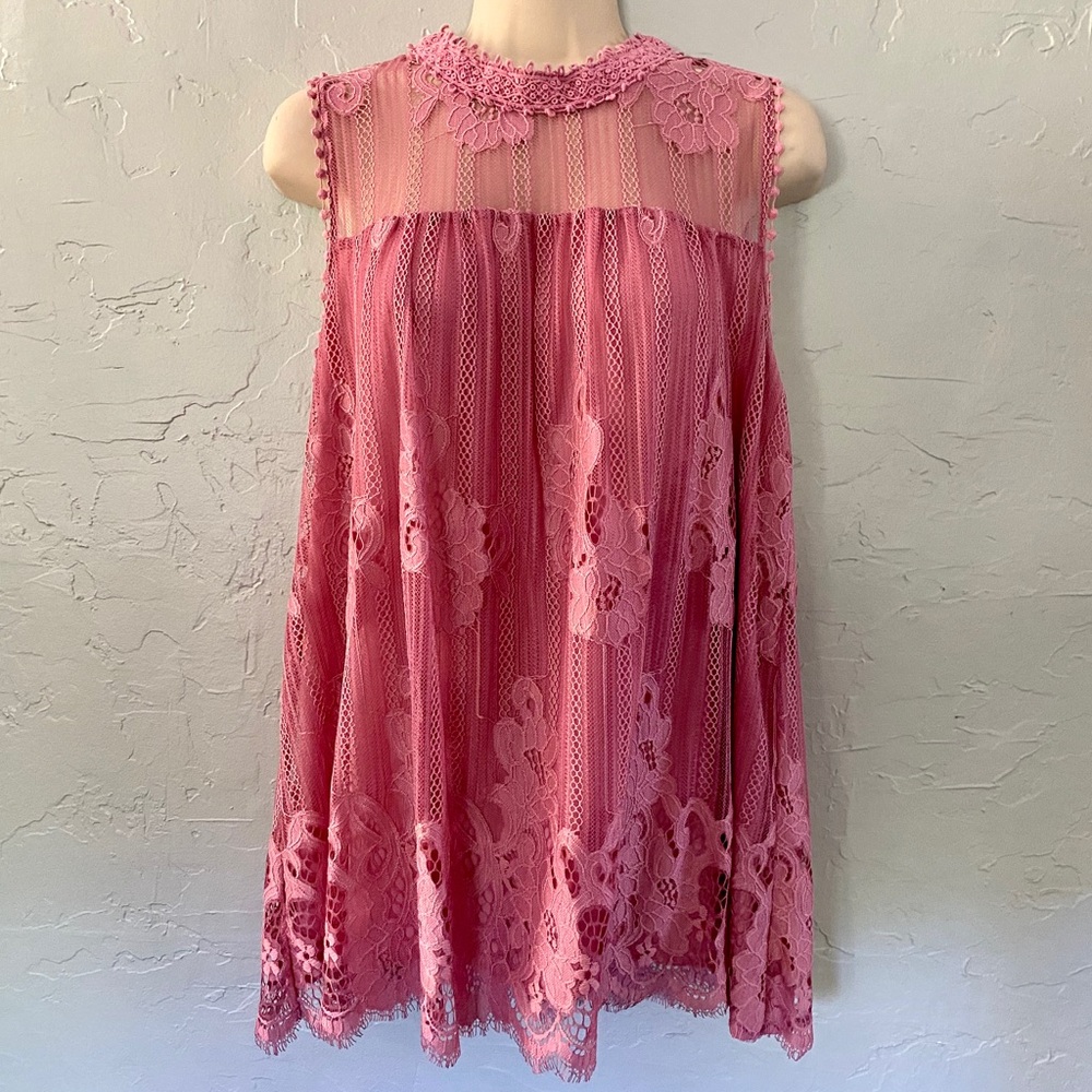 Xhilaration Raspberry Pink Lack High Neck Tank Top